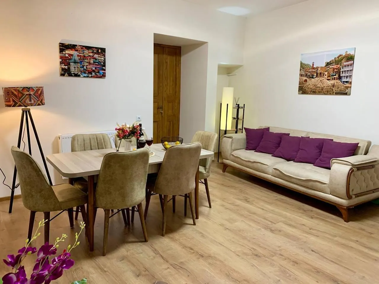 3-Room Apartment In Old Tiflis